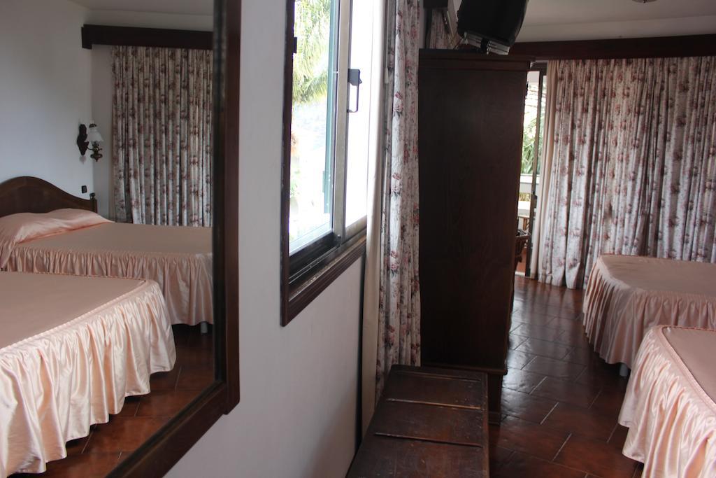 Rural De Sanroque Bed and Breakfast Santana  Δωμάτιο φωτογραφία